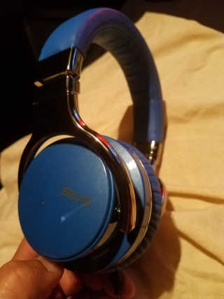 SEVIZ Bluetooth Headphones 10 3color — 5점을 준 리뷰어가 2020년 7월 올린 사용 사진