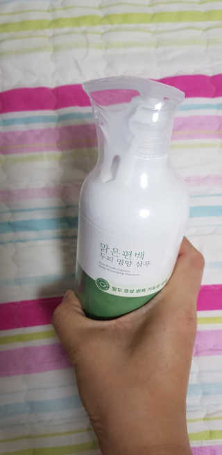 스와니코코 맑은편백 두피 영양 샴푸 — 5점을 준 리뷰어가 2020년 9월 올린 사용 사진