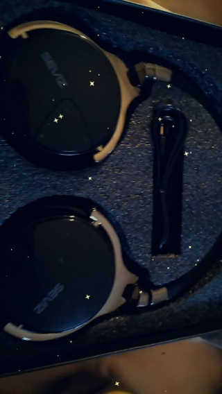 SEVIZ Bluetooth Headphones 10 3color — 5점을 준 리뷰어가 2020년 7월 올린 사용 사진