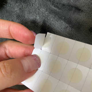 엘라밴드 하이드로 도트 스팟패치 12mm, 10mm — 5점을 준 리뷰어가 2020년 10월 올린 사용 사진