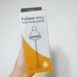 하이비코리아 앉아서나서서먹는젖병 하이비 PPSU 빨대젖병 — 5점을 준 리뷰어가 2020년 6월 올린 사용 사진