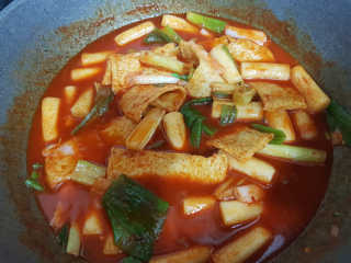 [심플리쿡]창화당떡볶이+모둠만두, 쫄면+굴림만두 SET — 5점을 준 리뷰어가 2020년 9월 올린 사용 사진
