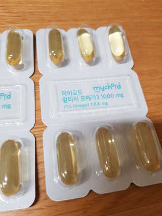 JW중외제약 마이코드 알티지 오메가3 1000 mg — 5점을 준 리뷰어가 2020년 7월 올린 사용 사진