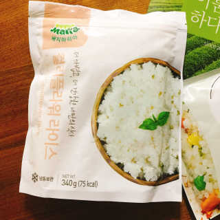 이룸푸드 냉동 컬리플라워 라이스 340g 1팩+칼로리라이스210g 1팩 — 4.5점을 준 리뷰어가 2020년 4월 올린 사용 사진