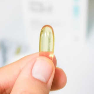 JW중외제약 마이코드 알티지 오메가3 1000 mg — 5점을 준 리뷰어가 2020년 10월 올린 사용 사진