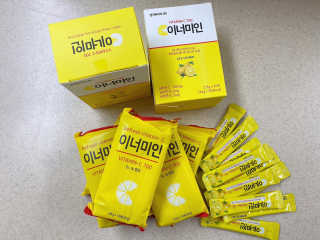 이너미인 VITAMIN-C 700 — 5점을 준 리뷰어가 2020년 9월 올린 사용 사진