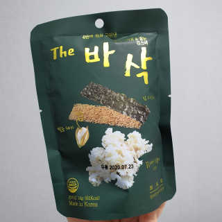 더바삭 꽃송이버섯+쌀눈 김스낵 — 5점을 준 리뷰어가 2020년 4월 올린 사용 사진