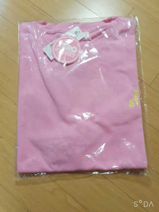 제로스트릿 ZERO STREET - BACK DONUT T-SHIRT 7 COLOR — 5점을 준 리뷰어가 2020년 8월 올린 사용 사진