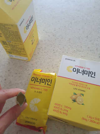 이너미인 VITAMIN-C 700 — 5점을 준 리뷰어가 2020년 9월 올린 사용 사진