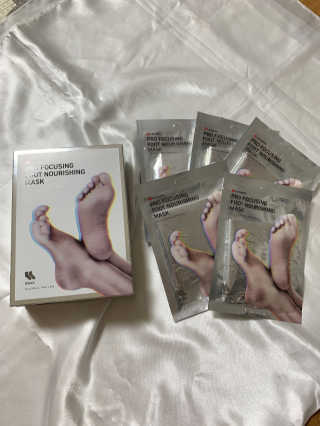 리더스코스메틱 리더스 프로 포커싱 풋 너리싱 마스크/5매 — 5점을 준 리뷰어가 2020년 9월 올린 사용 사진