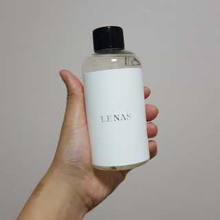레나스 프리미엄 아로마 디퓨저 200ml  [1SET] — 5점을 준 리뷰어가 2020년 10월 올린 사용 사진