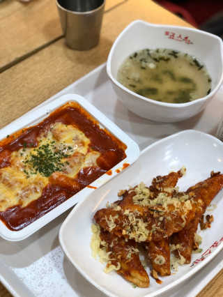 죠스떡볶이 [죠스푸드] 짜빠떡볶이+떡또그+범벅만두 신메뉴 3종 — 5점을 준 리뷰어가 2020년 4월 올린 사용 사진