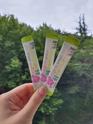 [풀무원베이비밀] 프로바이오락 베이비 튼튼 유산균 — 5점을 준 리뷰어가 2020년 7월 올린 사용 사진