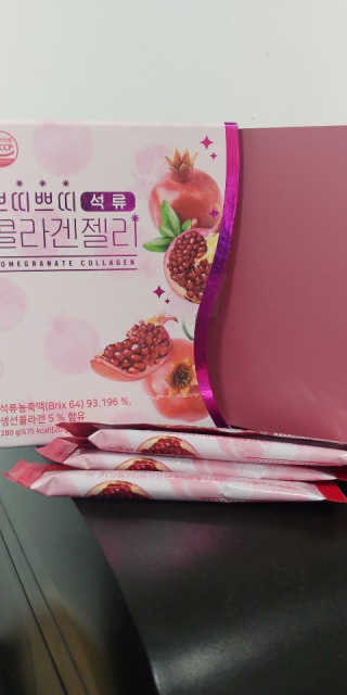 헬스업_쁘띠쁘띠석류콜라겐젤리_20g x 14포 — 5점을 준 리뷰어가 2020년 7월 올린 사용 사진