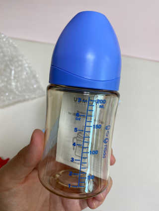 유비맘 PPSU 젖병 노꼭지_200ml_컬러 랜덤 발송 — 5점을 준 리뷰어가 2020년 10월 올린 사용 사진