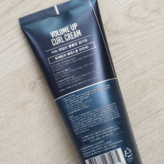 다슈코리아 다슈 데일리 볼륨 업 컬크림 150ml — 5점을 준 리뷰어가 2020년 10월 올린 사용 사진