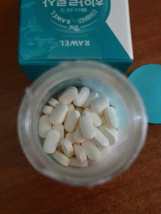 로엘 Rawel Skin Beauty Care 히알루 론산 콜라겐 — 3점을 준 리뷰어가 2020년 10월 올린 사용 사진