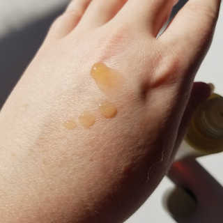 VELY VELY Artemisia Balance Essence — 5점을 준 리뷰어가 2020년 7월 올린 사용 사진