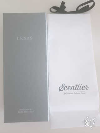 레나스 프리미엄 아로마 디퓨저 200ml  [1SET] — 5점을 준 리뷰어가 2020년 8월 올린 사용 사진