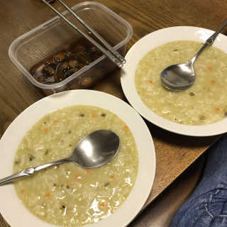 바다는다웰빙이다 완도사랑 전복죽 250g - 2팩 + 전복장조림 2팩 — 5점을 준 리뷰어가 2020년 11월 올린 사용 사진