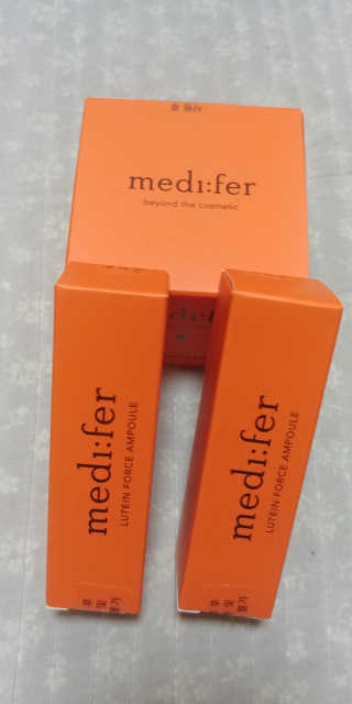 메디페르 [ 2+1 ] 루테인앰플 10ml 2개 + 루테인크림 50ml 1개 — 5점을 준 리뷰어가 2020년 8월 올린 사용 사진
