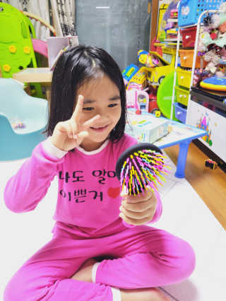 아이캔디 레인보우 볼륨S  브러쉬 미디엄 블랙 — 5점을 준 리뷰어가 2020년 11월 올린 사용 사진