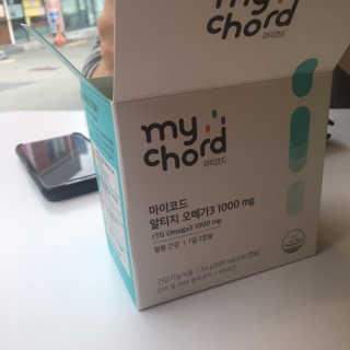 JW중외제약 마이코드 알티지 오메가3 1000 mg — 5점을 준 리뷰어가 2020년 9월 올린 사용 사진