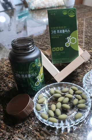 건강한약속 바른 바른 그린 프로폴리스 츄어블 — 5점을 준 리뷰어가 2020년 9월 올린 사용 사진
