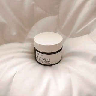 La Theorie Hydrating Ingredients | 하이드레이팅 인그레이디언츠 — 4.5점을 준 리뷰어가 2020년 4월 올린 사용 사진