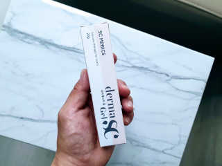 derma SC-Gel 더마에스씨 겔 20g — 4.5점을 준 리뷰어가 2020년 4월 올린 사용 사진