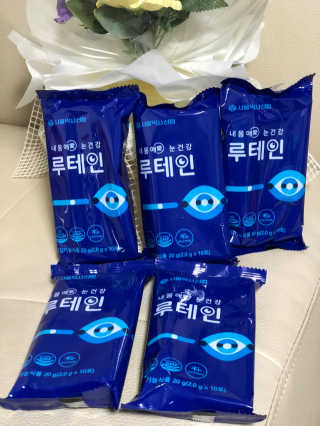 서울약사신협_내몸애눈건강루테인_2g x 50포 — 5점을 준 리뷰어가 2020년 11월 올린 사용 사진