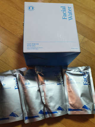 [설랩] 클렌징워터 세안수 500ml x 6팩 — 5점을 준 리뷰어가 2020년 8월 올린 사용 사진