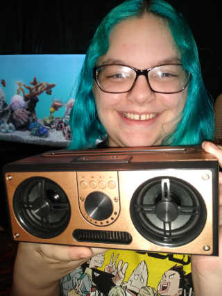 SEVIZ RETRO20W 레트로 블루투스 스피커 — 5점을 준 리뷰어가 2020년 10월 올린 사용 사진