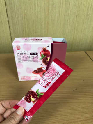 헬스업_쁘띠쁘띠석류콜라겐젤리_20g x 14포 — 5점을 준 리뷰어가 2020년 7월 올린 사용 사진
