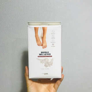 힐링팩토리 밸런스 발가락링 발가락교정기 A1 — 4점을 준 리뷰어가 2020년 4월 올린 사용 사진