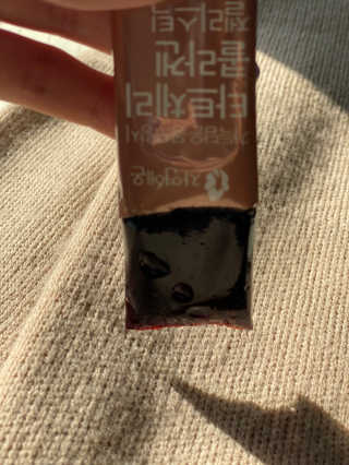 자연에온 가득담은 몽모랑시 타트체리 콜라겐 젤리스틱 — 5점을 준 리뷰어가 2020년 12월 올린 사용 사진