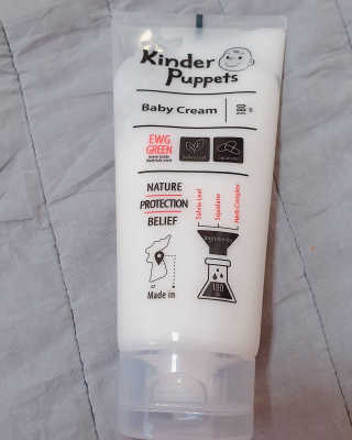 킨더퍼페츠 베이비크림 180ml — 5점을 준 리뷰어가 2020년 9월 올린 사용 사진