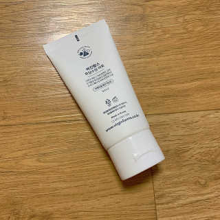 냉장고에 넣어요, 붉은 트러블 피부 다음날 진정되요 [버진팜스 푸딩수딩아토] — 4점을 준 리뷰어가 2020년 8월 올린 사용 사진