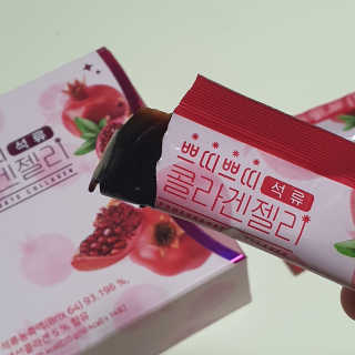 헬스업_쁘띠쁘띠석류콜라겐젤리_20g x 14포 — 5점을 준 리뷰어가 2020년 10월 올린 사용 사진