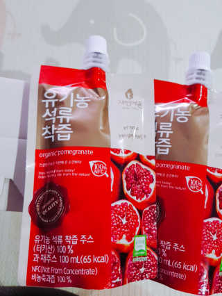 자연에온 유기농 석류 착즙 100mL 10개입 2BOX — 3점을 준 리뷰어가 2020년 11월 올린 사용 사진