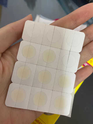 엘라밴드 하이드로 도트 스팟패치 12mm, 10mm — 5점을 준 리뷰어가 2020년 9월 올린 사용 사진