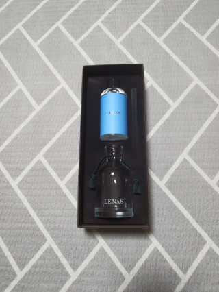 레나스 프리미엄 아로마 디퓨저 200ml  [1SET] — 5점을 준 리뷰어가 2020년 7월 올린 사용 사진