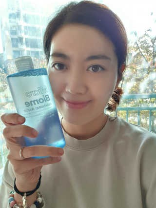 오드리앤영 마이크로바이옴 클렌징 워터 400ml — 5점을 준 리뷰어가 2020년 11월 올린 사용 사진