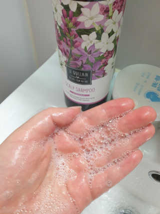 르퀼라야 스칼프 샴푸 810ml [가드니아/포레스트] — 5점을 준 리뷰어가 2020년 7월 올린 사용 사진