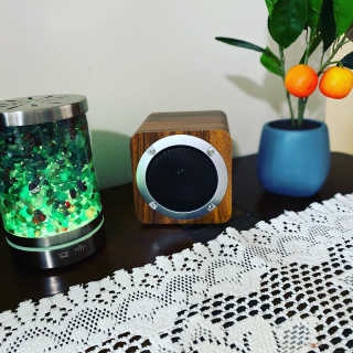 SEVIZ MINI10W 레트로 블루투스 스피커 — 5점을 준 리뷰어가 2020년 8월 올린 사용 사진
