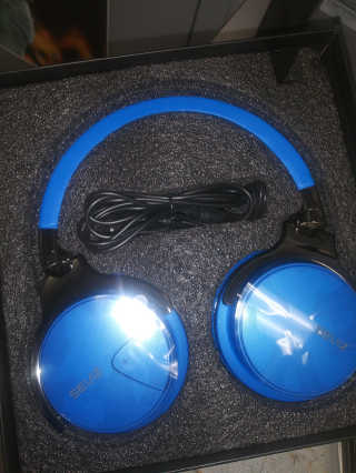 SEVIZ Bluetooth Headphones 10 3color — 5점을 준 리뷰어가 2020년 5월 올린 사용 사진