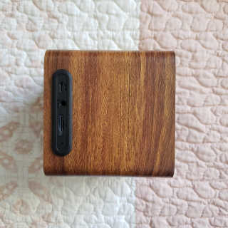 SEVIZ MINI10W 레트로 블루투스 스피커 — 5점을 준 리뷰어가 2020년 10월 올린 사용 사진