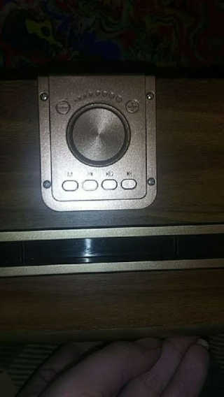 SEVIZ GOLD20W 레트로 블루투스 스피커 — 4.5점을 준 리뷰어가 2020년 6월 올린 사용 사진