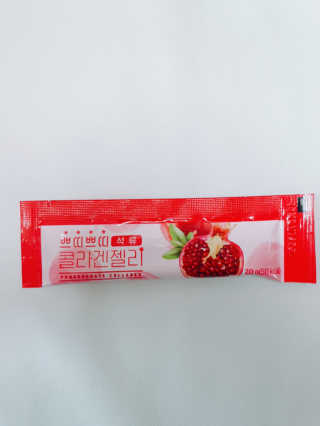 헬스업_쁘띠쁘띠석류콜라겐젤리_20g x 14포 — 5점을 준 리뷰어가 2020년 10월 올린 사용 사진