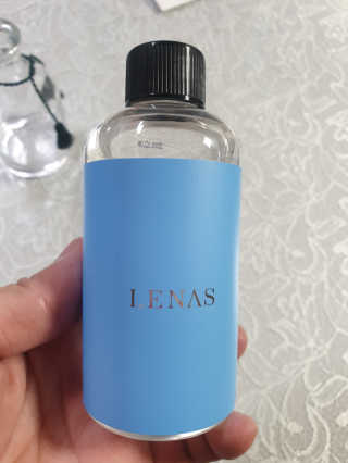 레나스 프리미엄 아로마 디퓨저 200ml  [1SET] — 5점을 준 리뷰어가 2020년 8월 올린 사용 사진